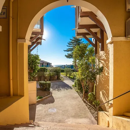 Apartamento Village Cap Esterel - L'esquinade-95 By Interhome Saint-Raphaël